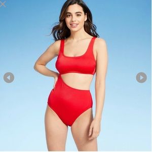 Textured Ribbed Cut Out Med Coverage One Piece Wimuit - Kona Sol:  SIZE X LARGE